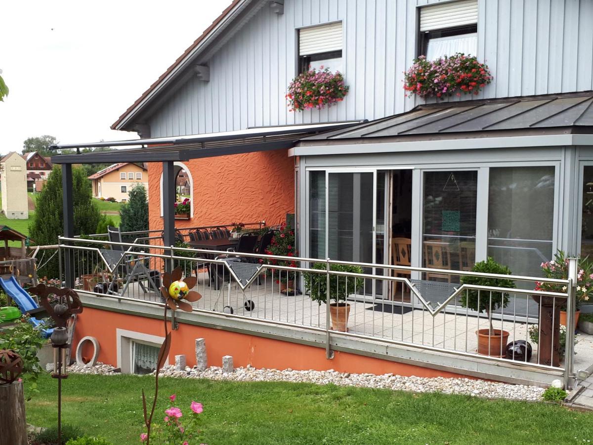 Ferienwohnung Haus Monika Rötz المظهر الخارجي الصورة